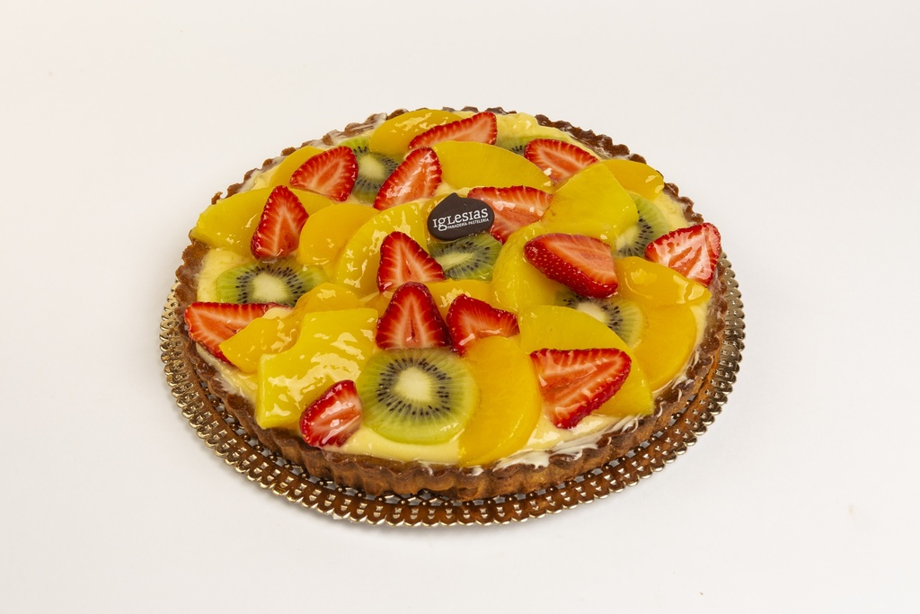 Tarta de frutas y brissa