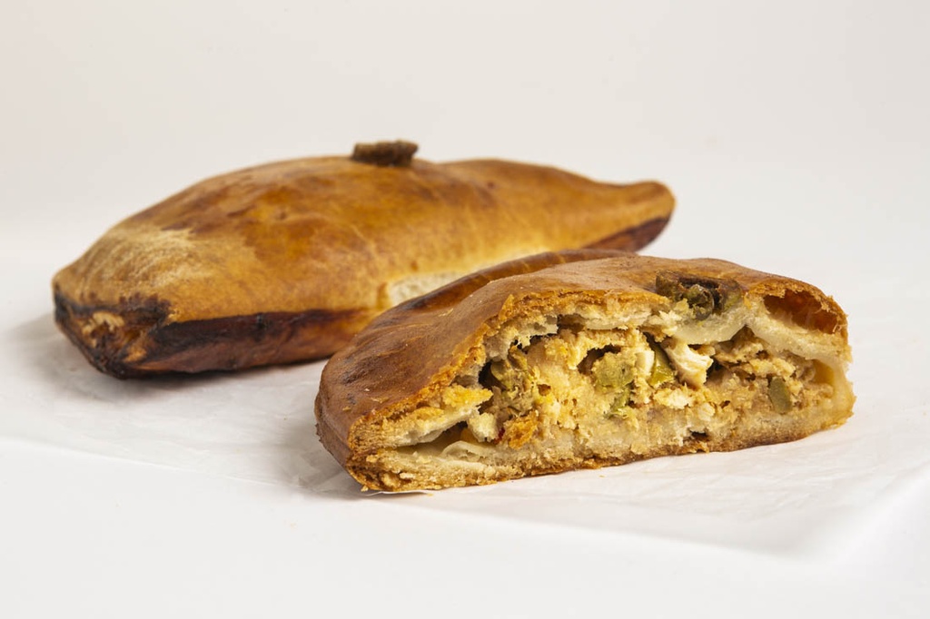 Empanadilla de Atún y Aceitunas