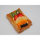 Tartaleta hojaldre con crema y frutas